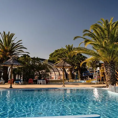 Mobil Gamme Luxe 6 Personnes 5 Etoiles Saint-Georges-d'Oleron