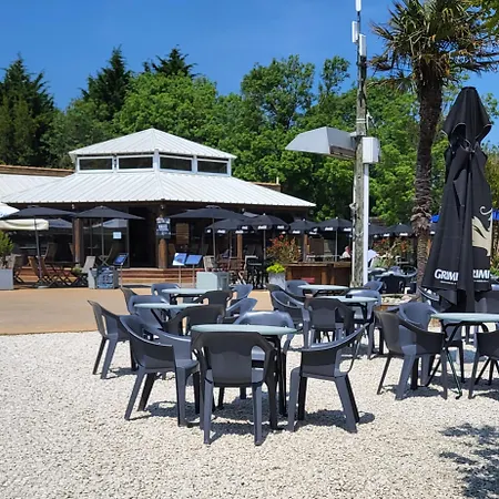 Mobil Gamme Luxe 6 Personnes 5 Etoiles