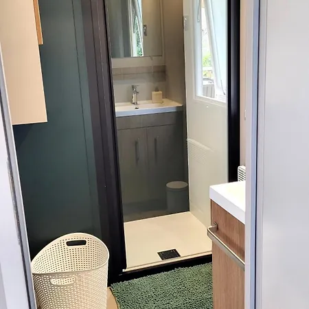 Parque de Campismo Mobil Gamme Luxe 6 Personnes 5 Etoiles Saint-Georges-d'Oleron