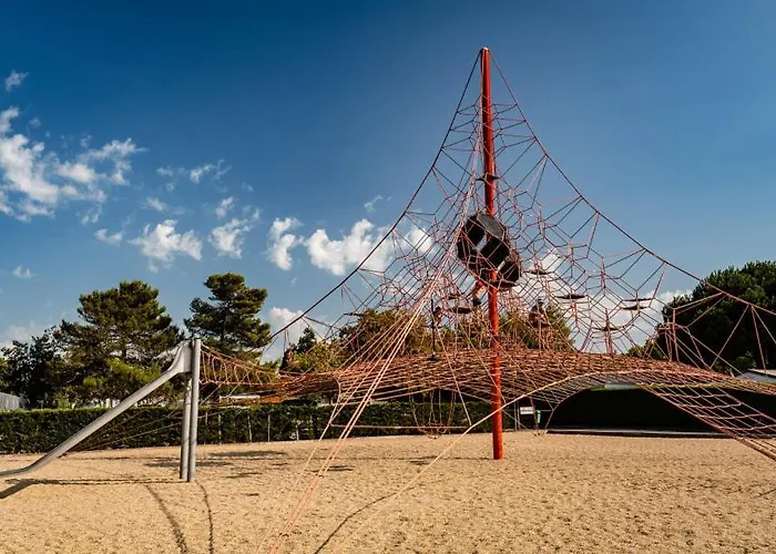 Mobil Gamme Luxe 6 Personnes 5 Etoiles