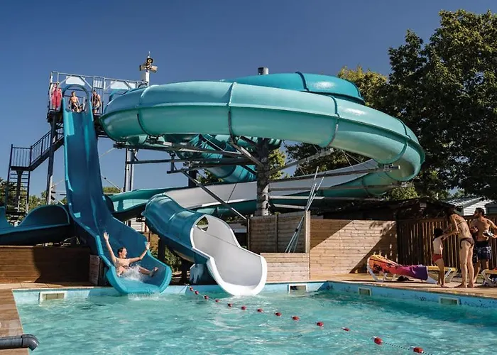 Campsite Mobil Gamme Luxe 6 Personnes 5 Etoiles Saint-Georges-d'Oleron