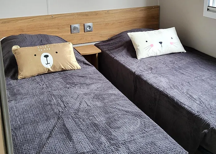 Campsite Mobil Gamme Luxe 6 Personnes 5 Etoiles