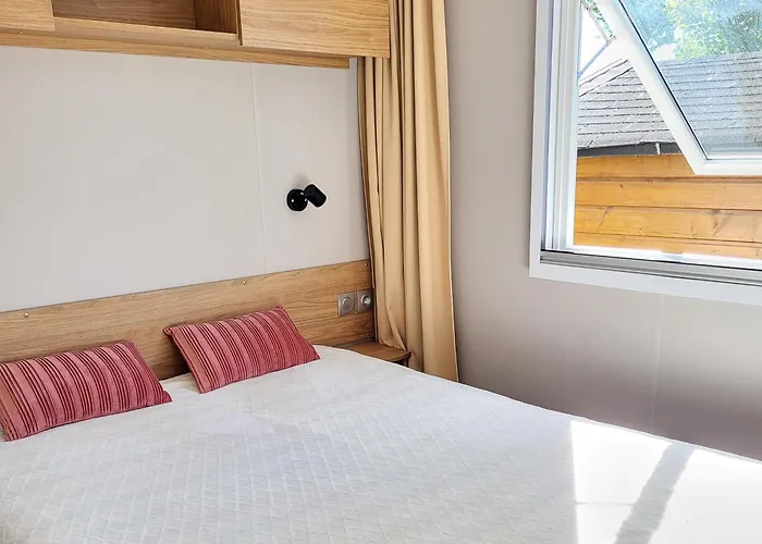 Mobil Gamme Luxe 6 Personnes 5 Etoiles